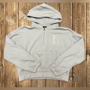 The North Face Terry Half Zip Sweatshirt Size Medium Women’s